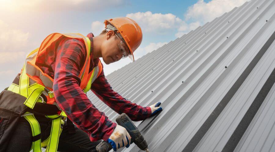 Professional Flat Roofing Installation in Sultana, CA
